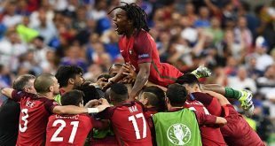 פורטוגל מניפים גביע יורו 2016